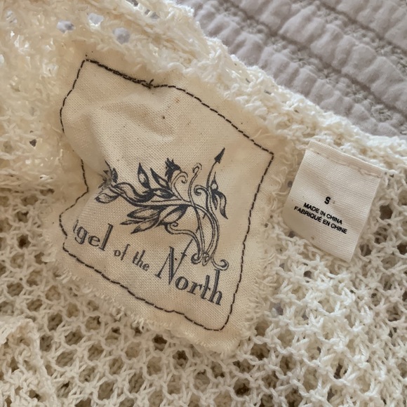 NWOT. Lacey long sleeve top with frills detail. - Picture 3 of 4